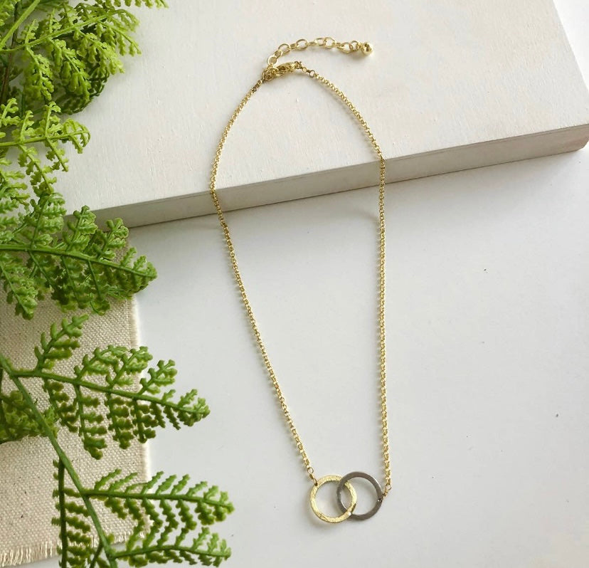 Interlinked Necklace