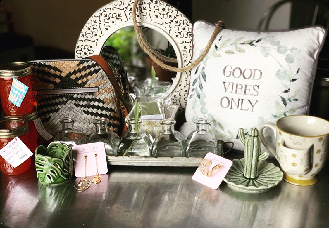 Home Decor - Www.sowandsewboutique