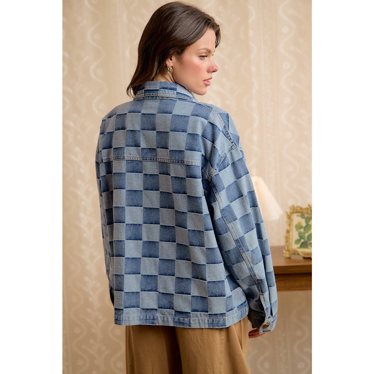 WASHED CHECKER DENIM JACKET WITH OVERSIZED POCKET